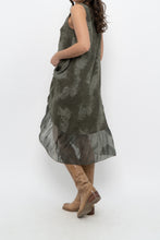Load image into Gallery viewer, Vintage x Made in Italy x Green Tie-Dye Linen Midi Dress (XS-M)