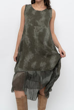 Load image into Gallery viewer, Vintage x Made in Italy x Green Tie-Dye Linen Midi Dress (XS-M)