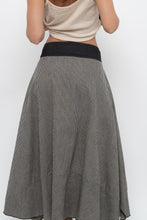 Load image into Gallery viewer, Vintage x Cotton Striped Maxi Skirt (S, M)