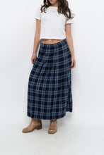 Load image into Gallery viewer, Vintage x Made in USA x Blue Plaid Wool Pleated Maxi Skirt (L)