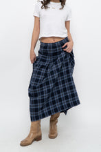 Load image into Gallery viewer, Vintage x Made in USA x Blue Plaid Wool Pleated Maxi Skirt (L)