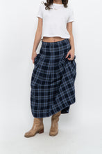 Load image into Gallery viewer, Vintage x Made in USA x Blue Plaid Wool Pleated Maxi Skirt (L)