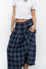 Load image into Gallery viewer, Vintage x Made in USA x Blue Plaid Wool Pleated Maxi Skirt (L)