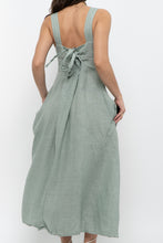 Load image into Gallery viewer, Vintage x Made in Italy x FRANCESCA BETTINI Teal Linen Maxi Dress (S, M)