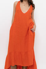 Load image into Gallery viewer, Vintage x Made in Italy x Orange Linen Maxi Dress (M, L)