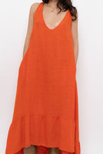 Load image into Gallery viewer, Vintage x Made in Italy x Orange Linen Maxi Dress (M, L)