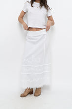 Load image into Gallery viewer, Vintage x White Cotton Embroidered Maxi Skirt (L)