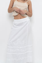 Load image into Gallery viewer, Vintage x White Cotton Embroidered Maxi Skirt (L)