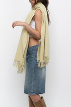 Load image into Gallery viewer, Vintage x Pale Green Pure Alpaca Scarf
