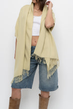 Load image into Gallery viewer, Vintage x Pale Green Pure Alpaca Scarf