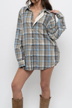 Load image into Gallery viewer, Vintage x TOMMY HILFIGER Baby Blue Plaid Cotton Buttonup (XS-L)