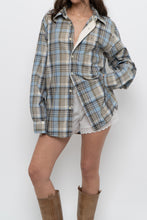 Load image into Gallery viewer, Vintage x TOMMY HILFIGER Baby Blue Plaid Cotton Buttonup (XS-L)