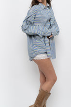Load image into Gallery viewer, Vintage x TOMMY HILFIGER Blue Striped Cotton Buttonup (XS-L)