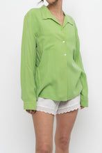 Load image into Gallery viewer, Vintage x Green Soft Silk Buttonup (XS-M)