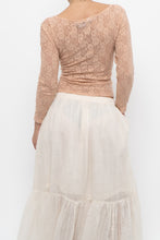 Load image into Gallery viewer, Vintage x Blush Pink Quarter-sleeve Lace Top (S, M)