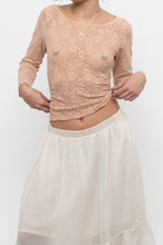 Load image into Gallery viewer, Vintage x Blush Pink Quarter-sleeve Lace Top (S, M)