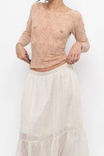 Load image into Gallery viewer, Vintage x Blush Pink Quarter-sleeve Lace Top (S, M)