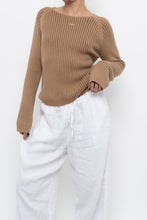 Load image into Gallery viewer, Vintage x Made in Hong Kong x Tan Ribbed Cotton-Blend Sweater (M, L)