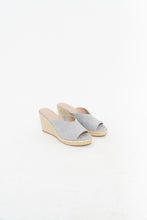 Load image into Gallery viewer, Vintage x STUART WEITZMAN Pale Blue Suede Beige Wedges (7)