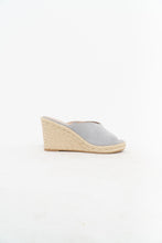 Load image into Gallery viewer, Vintage x STUART WEITZMAN Pale Blue Suede Beige Wedges (7)