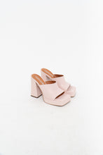 Load image into Gallery viewer, L'INTERVALLE x Made in Spain x Pink Leather Platform Heels (7-8)