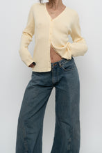Load image into Gallery viewer, Vintage x Made in Hong Kong x GAP Yellow Ribbed Cotton Cardigan (L)