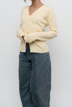 Load image into Gallery viewer, Vintage x Made in Hong Kong x GAP Yellow Ribbed Cotton Cardigan (L)