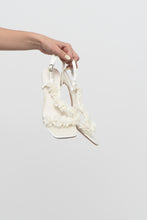 Load image into Gallery viewer, LE CHATEAU x Deadstock Cream Floral Strappy Heels (8)