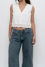 Load image into Gallery viewer, DEREK LAM CROSBY x Cream Cotton Crop (S)