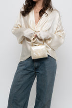 Load image into Gallery viewer, Vintage x Pearl Clutch
