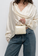 Load image into Gallery viewer, Vintage x Pearl Clutch