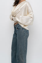 Load image into Gallery viewer, PEGGY JENNINGS x Cream Silk Flowy Blouse (M, L)