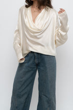 Load image into Gallery viewer, PEGGY JENNINGS x Cream Silk Flowy Blouse (M, L)