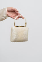 Load image into Gallery viewer, Vintage x Pearl Clutch