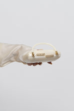 Load image into Gallery viewer, Vintage x Pearl Clutch