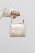 Load image into Gallery viewer, Vintage x Pearl Clutch
