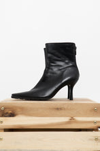 Load image into Gallery viewer, Vintage x SPRING Butter Leather Kitten Boots (6, 6.5)