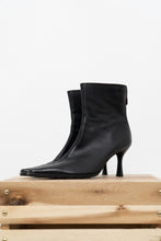 Load image into Gallery viewer, Vintage x SPRING Butter Leather Kitten Boots (6, 6.5)