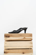 Load image into Gallery viewer, Vintage x JESSICA Black Snakeskin Leather Kitten Heels (9)