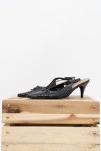 Load image into Gallery viewer, Vintage x JESSICA Black Snakeskin Leather Kitten Heels (9)