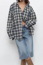 Load image into Gallery viewer, Vintage x Gap Navy Plaid Cotton Oversized Buttonup (XS-L)