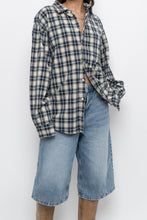 Load image into Gallery viewer, Vintage x Gap Navy Plaid Cotton Oversized Buttonup (XS-L)