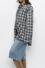 Load image into Gallery viewer, Vintage x Gap Navy Plaid Cotton Oversized Buttonup (XS-L)