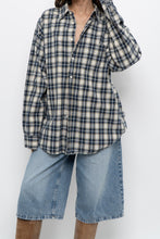 Load image into Gallery viewer, Vintage x Gap Navy Plaid Cotton Oversized Buttonup (XS-L)