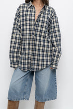 Load image into Gallery viewer, Vintage x Gap Navy Plaid Cotton Oversized Buttonup (XS-L)