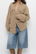 Load image into Gallery viewer, Vintage x Made in Hong Kong x GAP Beige, Orange Plaid Cotton Buttonup (S-L)