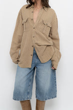 Load image into Gallery viewer, Vintage x Made in Hong Kong x GAP Beige, Orange Plaid Cotton Buttonup (S-L)