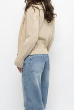 Load image into Gallery viewer, Vintage x Beige Ribbed Knit Jacket (XS-M)