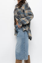 Load image into Gallery viewer, Vintage x TATTOO Blue Plaid Lightweight Flannel (XS-L)