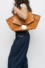 Load image into Gallery viewer, Vintage x Made in Spain x SUSHI Camel Leather Gold-Detailed Purse